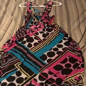 An adorable 70s vibes dress